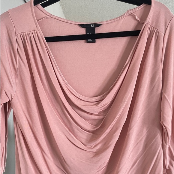H&M Soft Pink Draped Blouse - Picture 4 of 9